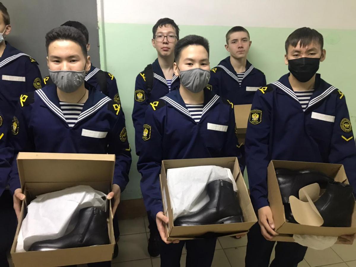 f0041d73-23d3-4eb0-8a43-80599834fffd.jpg